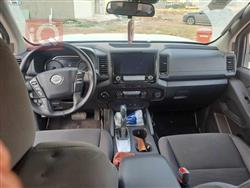 نيسان فرونتر